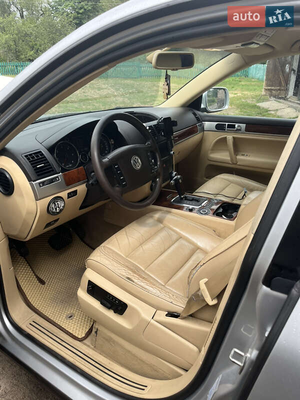 Внедорожник / Кроссовер Volkswagen Touareg 2004 в Коростене фото 7 Внедорожник / Кроссовер Volkswagen Touareg 2004 в Коростене