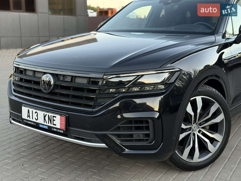 Внедорожник / Кроссовер Volkswagen Touareg 2019 в Ровно