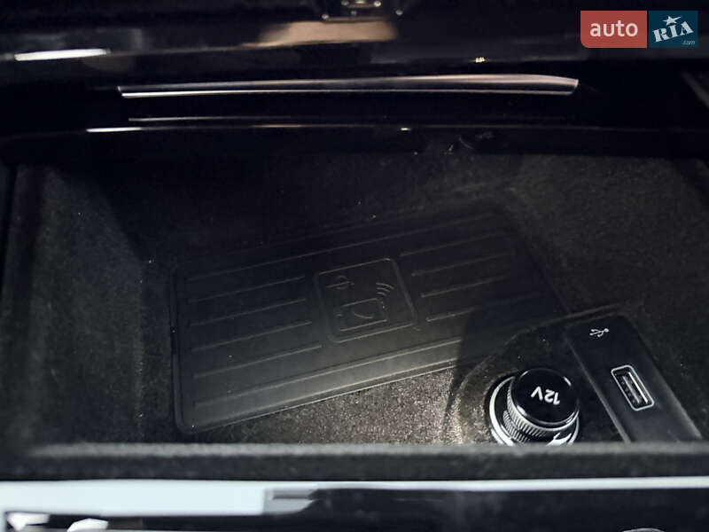 Внедорожник / Кроссовер Volkswagen Touareg 2019 в Ровно