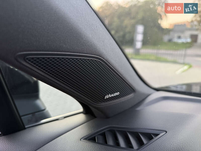 Внедорожник / Кроссовер Volkswagen Touareg 2019 в Ровно