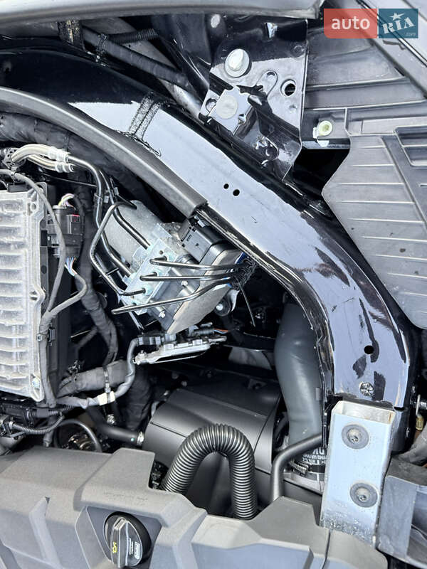 Внедорожник / Кроссовер Volkswagen Touareg 2019 в Ровно