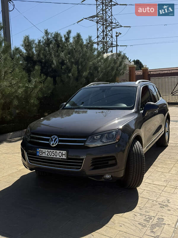 Volkswagen Touareg 2012