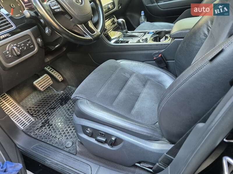 Внедорожник / Кроссовер Volkswagen Touareg 2010 в Запорожье фото 7 Внедорожник / Кроссовер Volkswagen Touareg 2010 в Запорожье