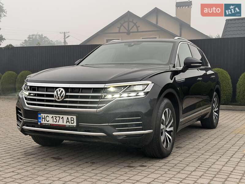 Внедорожник / Кроссовер Volkswagen Touareg 2019 в Львове фото 4 Внедорожник / Кроссовер Volkswagen Touareg 2019 в Львове