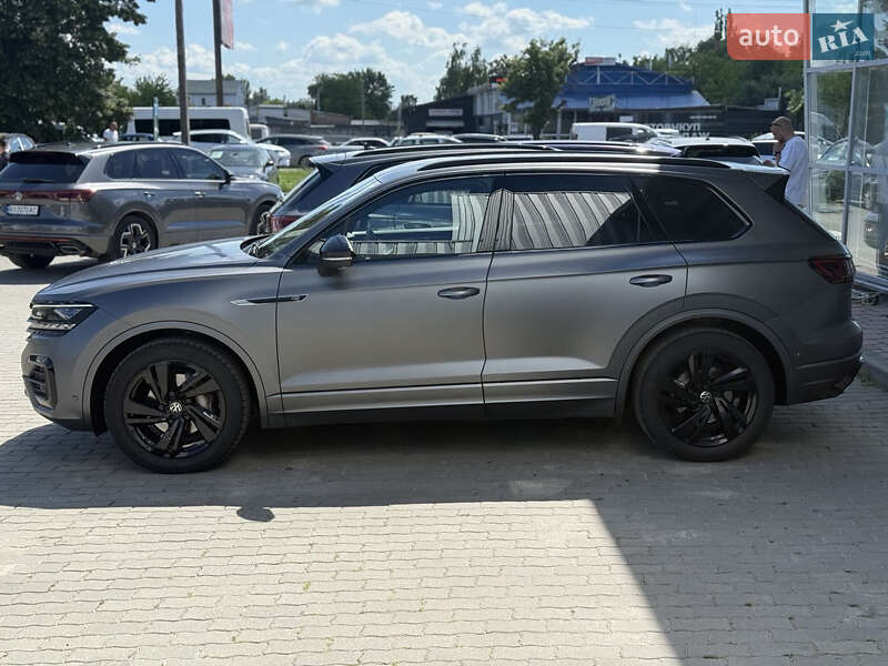 Внедорожник / Кроссовер Volkswagen Touareg 2023 в Черновцах
