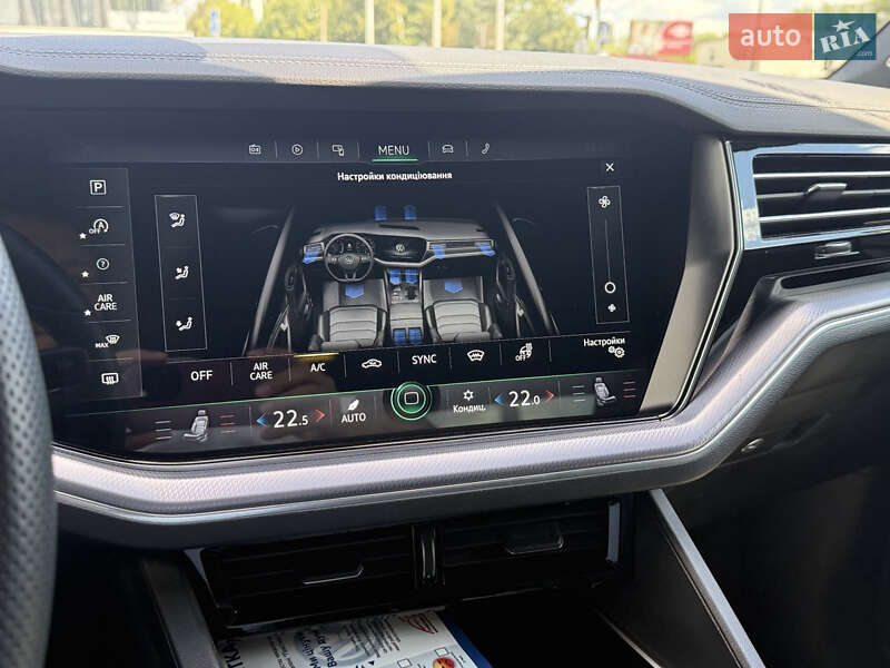 Внедорожник / Кроссовер Volkswagen Touareg 2023 в Черновцах