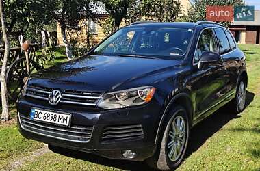 Позашляховик / Кросовер Volkswagen Touareg 2012 в Львові