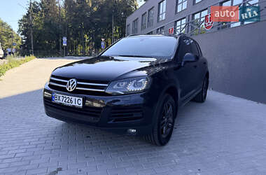 Внедорожник / Кроссовер Volkswagen Touareg 2012 в Виннице