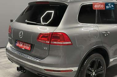 Внедорожник / Кроссовер Volkswagen Touareg 2016 в 