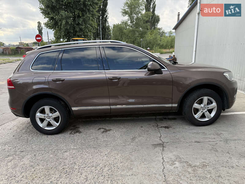 Внедорожник / Кроссовер Volkswagen Touareg 2013 в Киеве фото 5 Внедорожник / Кроссовер Volkswagen Touareg 2013 в Киеве