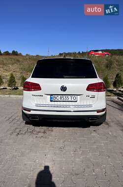 Внедорожник / Кроссовер Volkswagen Touareg 2016 в 