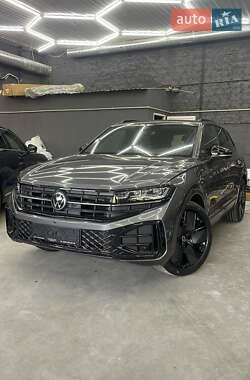 Внедорожник / Кроссовер Volkswagen Touareg 2025 в Киеве