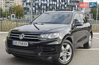 Внедорожник / Кроссовер Volkswagen Touareg 2010 в 