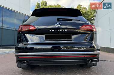 Внедорожник / Кроссовер Volkswagen Touareg 2022 в 