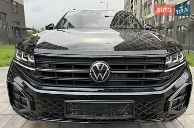 Внедорожник / Кроссовер Volkswagen Touareg 2023 в Киеве