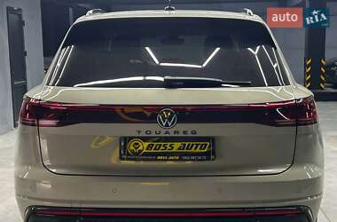 Позашляховик / Кросовер Volkswagen Touareg 2024 в  фото 5 Позашляховик / Кросовер Volkswagen Touareg 2024 в