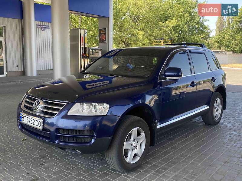 Внедорожник / Кроссовер Volkswagen Touareg 2005 в 