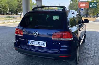 Внедорожник / Кроссовер Volkswagen Touareg 2005 в 