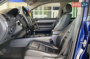 Внедорожник / Кроссовер Volkswagen Touareg 2005 в 