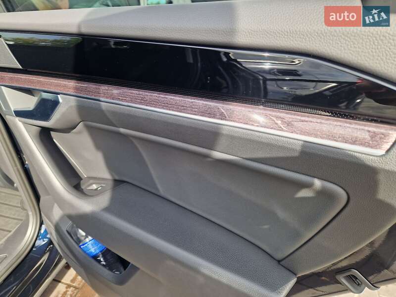 Внедорожник / Кроссовер Volkswagen Touareg 2021 в Днепре