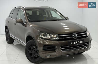 Позашляховик / Кросовер Volkswagen Touareg 2010 в Одесі