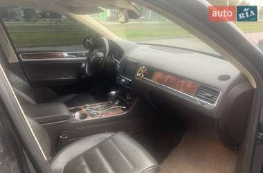 Позашляховик / Кросовер Volkswagen Touareg 2010 в Вінниці