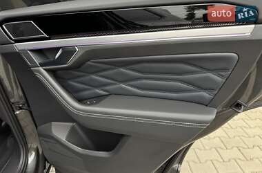 Позашляховик / Кросовер Volkswagen Touareg 2023 в  фото 106 Позашляховик / Кросовер Volkswagen Touareg 2023 в