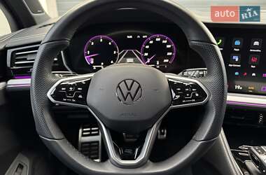 Позашляховик / Кросовер Volkswagen Touareg 2023 в  фото 118 Позашляховик / Кросовер Volkswagen Touareg 2023 в