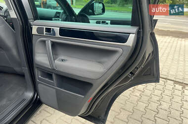 Позашляховик / Кросовер Volkswagen Touareg 2009 в 