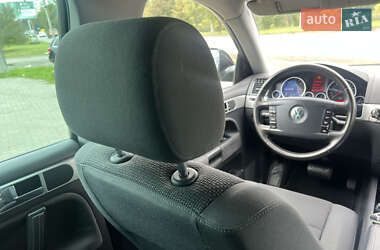 Позашляховик / Кросовер Volkswagen Touareg 2009 в 
