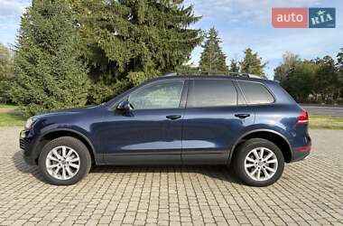 Позашляховик / Кросовер Volkswagen Touareg 2010 в Луцьку