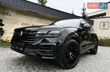 Внедорожник / Кроссовер Volkswagen Touareg 2022 в 