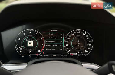 Внедорожник / Кроссовер Volkswagen Touareg 2022 в 