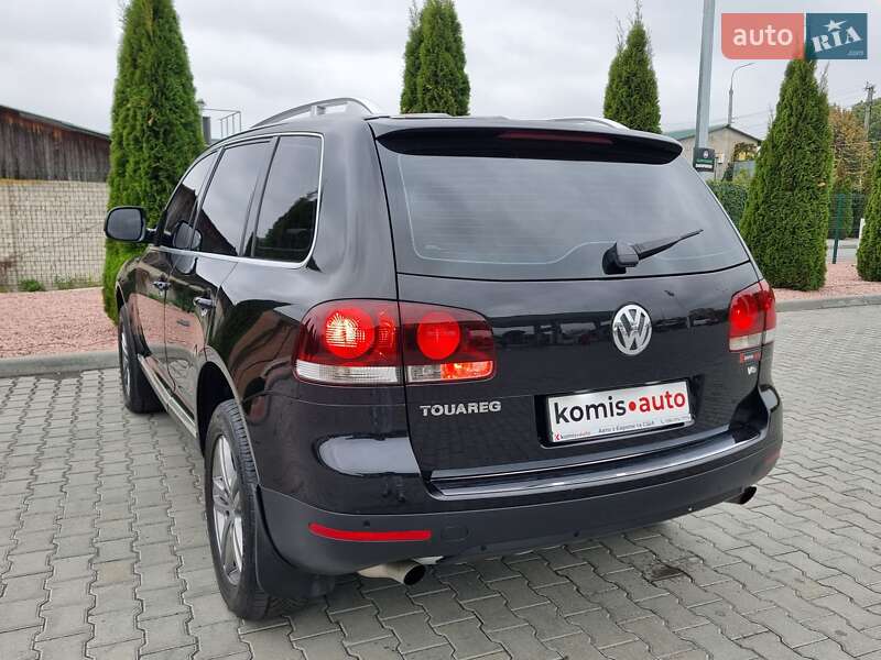 Внедорожник / Кроссовер Volkswagen Touareg 2009 в Виннице