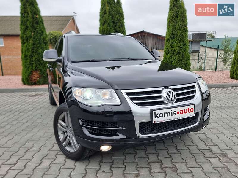 Внедорожник / Кроссовер Volkswagen Touareg 2009 в Виннице