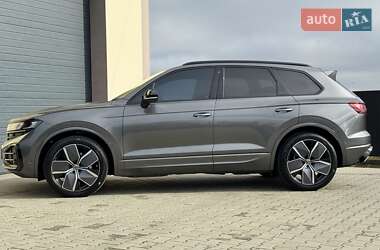 Позашляховик / Кросовер Volkswagen Touareg 2023 в  фото 39 Позашляховик / Кросовер Volkswagen Touareg 2023 в