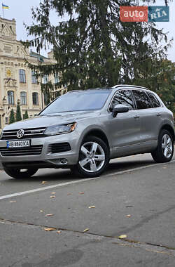 Внедорожник / Кроссовер Volkswagen Touareg 2013 в 