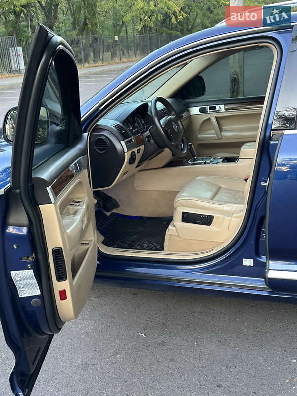 Позашляховик / Кросовер Volkswagen Touareg 2009 в Одесі фото 17 Позашляховик / Кросовер Volkswagen Touareg 2009 в Одесі