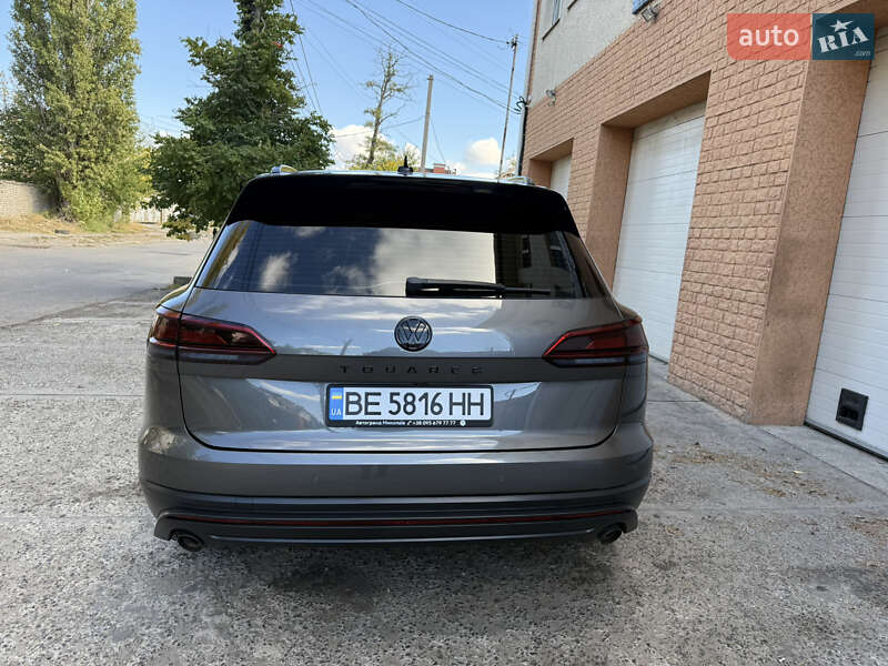 Позашляховик / Кросовер Volkswagen Touareg 2018 в Миколаєві фото 11 Позашляховик / Кросовер Volkswagen Touareg 2018 в Миколаєві