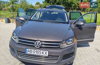 Внедорожник / Кроссовер Volkswagen Touareg 2011 в Могилев-Подольске