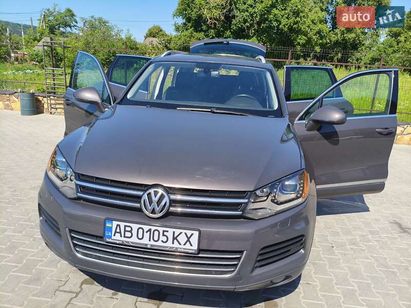 Внедорожник / Кроссовер Volkswagen Touareg 2011 в Могилев-Подольске фото Внедорожник / Кроссовер Volkswagen Touareg 2011 в Могилев-Подольске