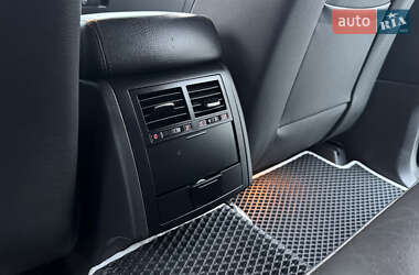 Внедорожник / Кроссовер Volkswagen Touareg 2006 в 