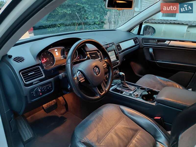 Внедорожник / Кроссовер Volkswagen Touareg 2012 в Николаеве фото 9 Внедорожник / Кроссовер Volkswagen Touareg 2012 в Николаеве