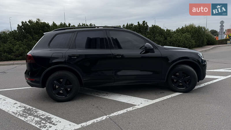 Внедорожник / Кроссовер Volkswagen Touareg 2012 в Киеве фото 4 Внедорожник / Кроссовер Volkswagen Touareg 2012 в Киеве