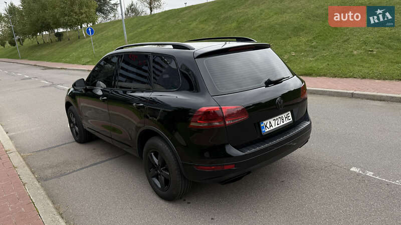 Внедорожник / Кроссовер Volkswagen Touareg 2012 в Киеве фото 19 Внедорожник / Кроссовер Volkswagen Touareg 2012 в Киеве