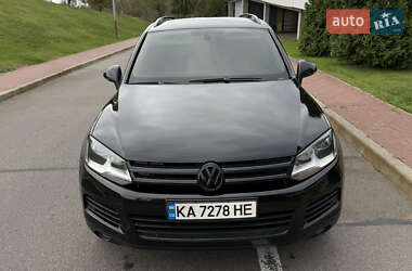 Позашляховик / Кросовер Volkswagen Touareg 2012 в  фото 23 Позашляховик / Кросовер Volkswagen Touareg 2012 в