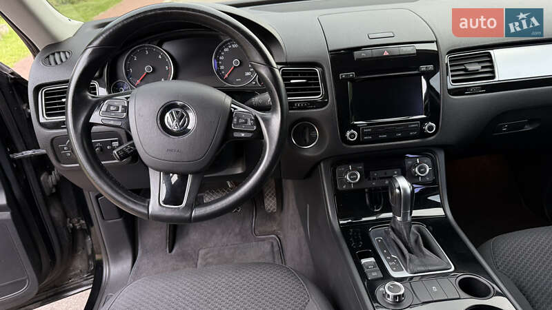 Внедорожник / Кроссовер Volkswagen Touareg 2012 в Киеве фото 29 Внедорожник / Кроссовер Volkswagen Touareg 2012 в Киеве