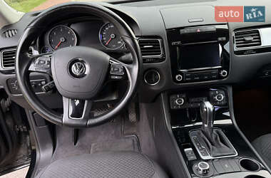 Позашляховик / Кросовер Volkswagen Touareg 2012 в  фото 29 Позашляховик / Кросовер Volkswagen Touareg 2012 в