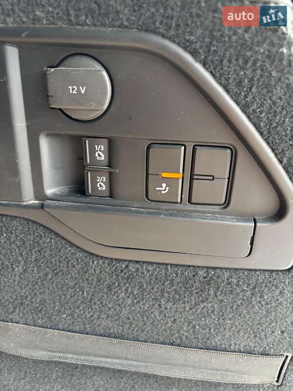 Внедорожник / Кроссовер Volkswagen Touareg 2014 в Львове фото 39 Внедорожник / Кроссовер Volkswagen Touareg 2014 в Львове