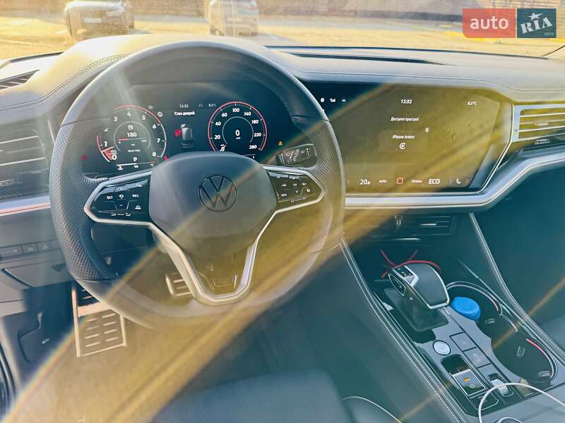 Внедорожник / Кроссовер Volkswagen Touareg 2023 в Днепре фото 23 Внедорожник / Кроссовер Volkswagen Touareg 2023 в Днепре